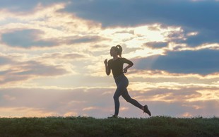 5 dobrih razlogov, zakaj je bolje telovaditi zjutraj