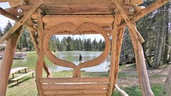 Bloško jezero – popoln odklop za en dan: raj za motoriste in družine
