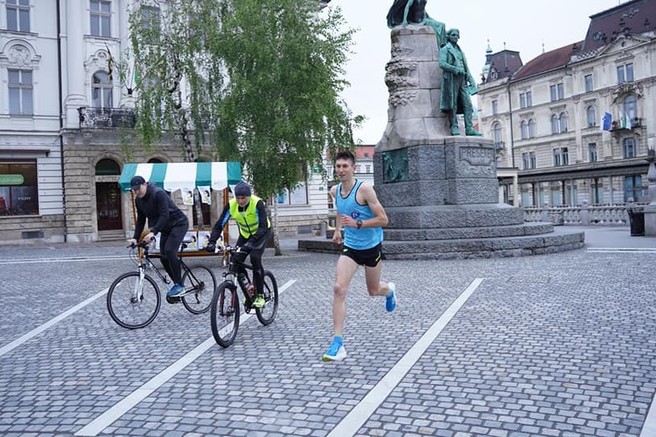 NORO?! V 42 minutah in 11 sekundah od Prešernovega trga na Šmarno goro