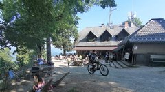 Sveti Jošt nad Kranjem – gorenjska konkurenca Šmarni gori