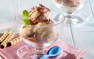 Tiramisu - domači sladoled za vrtno zabavo