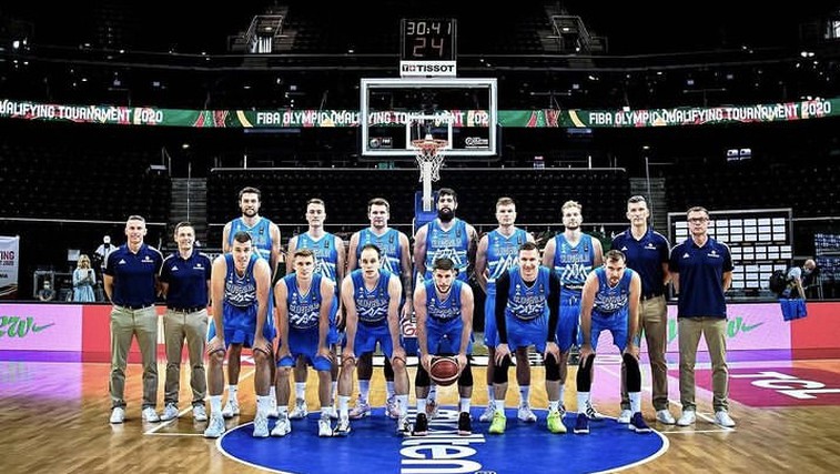 Piše se zgodovina! Slovenska košarkarska reprezentanca je na olimpijskih igrah! (foto: kzs)