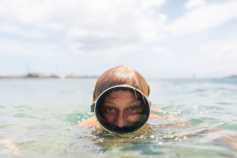 NAJ PLAVANJE ZAMENJAM ZA TREBUŠNJAKE? Plavanju se poleti težko izognete in je odličen šport za vroče temperature, saj ne čutite …