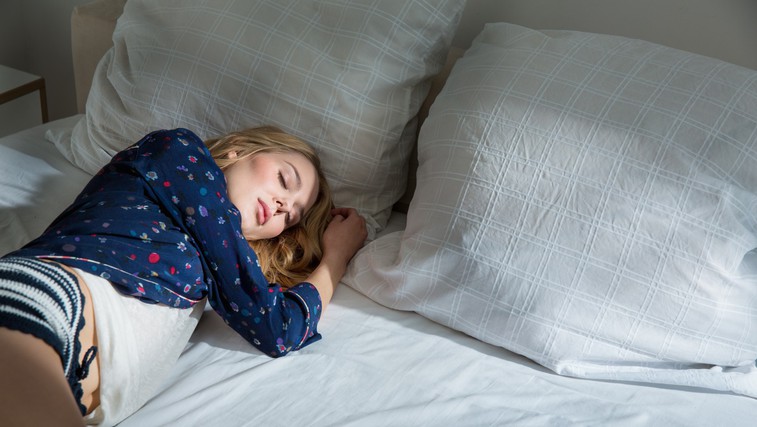 Ali lahko tudi preveč spimo? In zakaj sploh spimo? (foto: Profimedia)