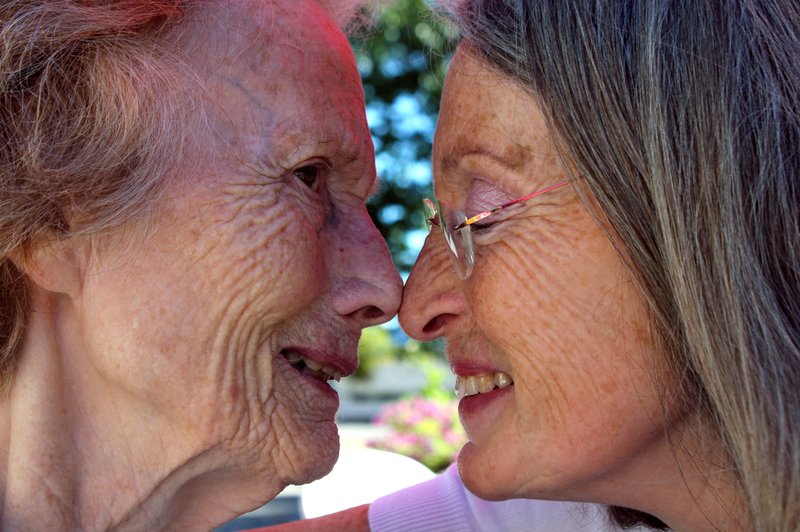 EMA že pregleduje zdravilo za Alzheimerjevo bolezen: število bolnikov, predvsem žensk, strmo narašča! (foto: profimedia)