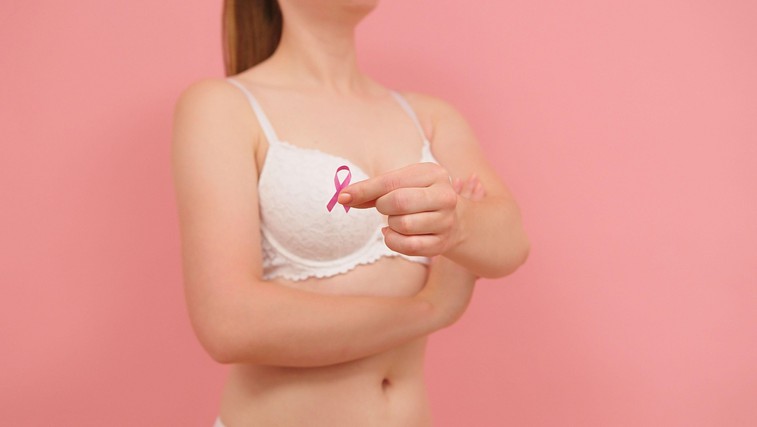Rožnati oktober 2021: Leta 2018 je za rakom dojk umrlo 473 žensk in 5 moških (foto: profimedia)