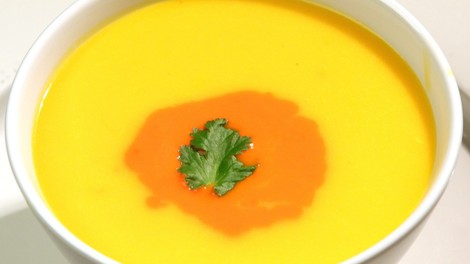 Recept: Jesenska korenčkova juha