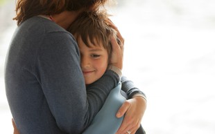 7 vedenj, s katerimi starši nevede odrivajo otroke proč od sebe