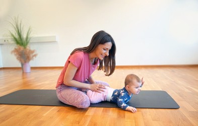 7 nasvetov za poporodno vadbo, ki bi jih morale vedeti vse novopečene mamice