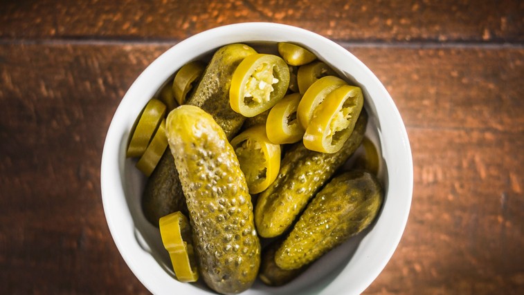 TO se zgodi, če vsak dan jeste kisle kumarice (foto: Profimedia)