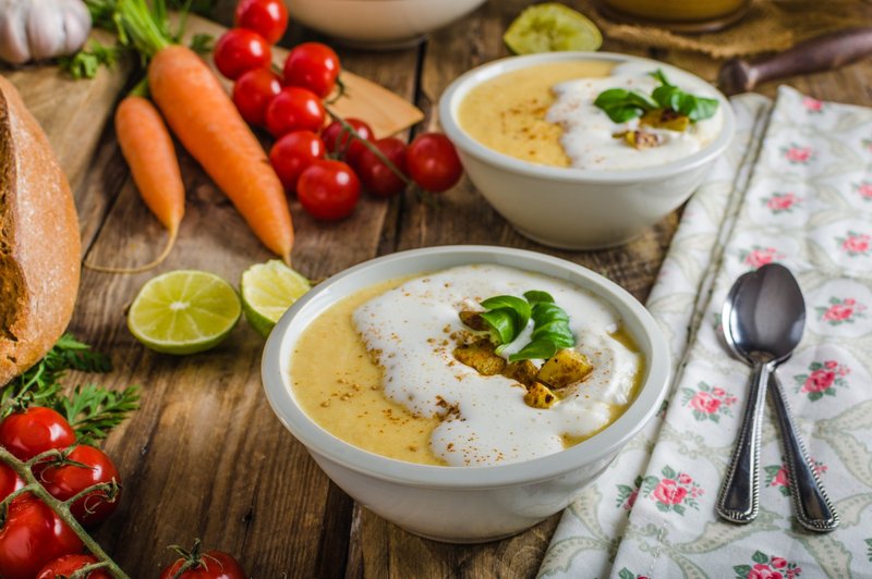 RECEPT: enostavna in slastna kremna juha iz zelene (foto: Profimedia)