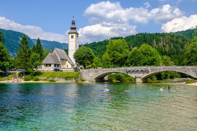 5 najlepših pešpoti v Sloveniji