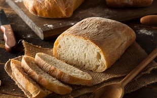Te tri stvari se lahko zgodijo, če si kruh privoščite vsak dan
