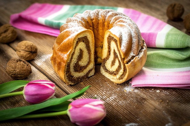 Kako pripraviti vegansko potico?