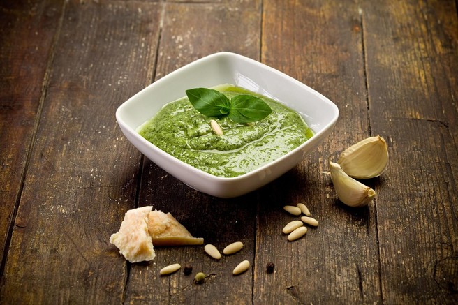 RECEPT: Kako pripraviti pesto iz REGRATA?