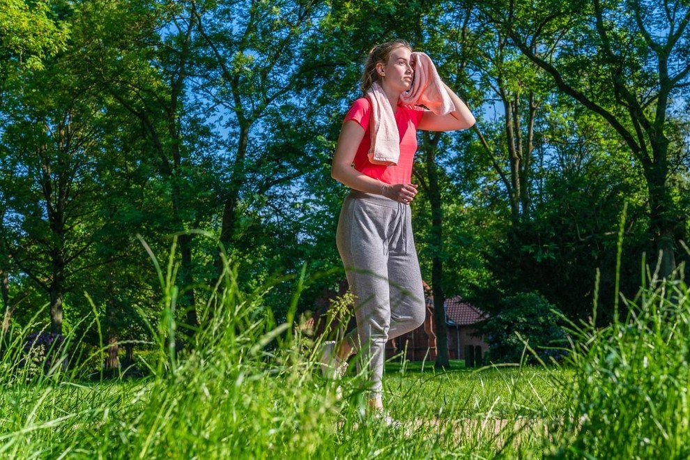 KDO JE NAJBOLJ OGROŽEN MED VROČINSKIMI VALI? Za vse veljajo priporočila, s katerimi se lahko zaščitite, vendar se bomo k …