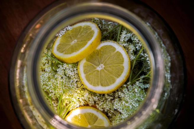 RECEPT: kako pripraviti BEZGOV SIRUP?