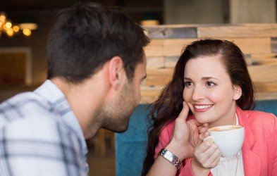7 najslabših vprašanj, ki jih lahko postavite na prvem zmenku