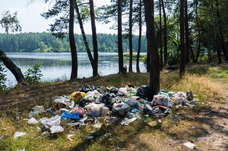Dan slovenskega turizma: "Odpadki so ogledalo naše ravnodušnosti in nesposobnosti ponovne uporabe virov" (Katere občine so najbolj čiste?) (foto: profimedia)
