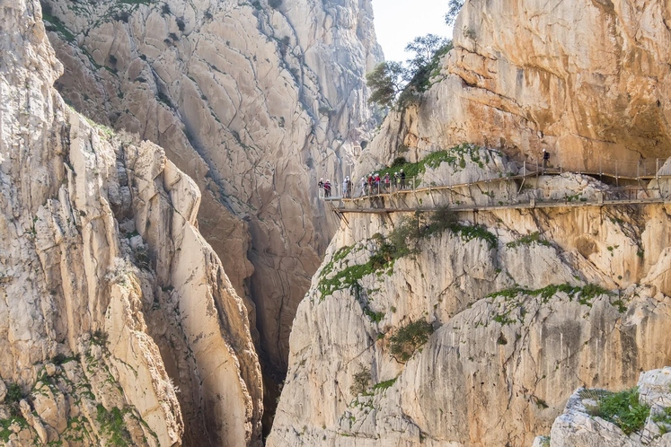 El Caminito del Rey, Španija Pot je veljala za eno najnevarnejših na svetu in je bila 14 let za obiskovalce …