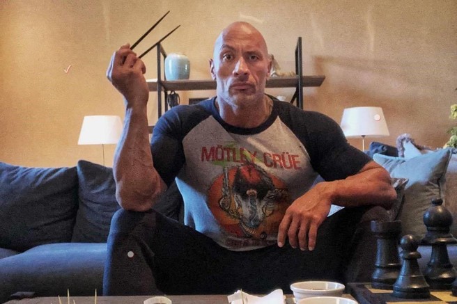 Ko se Dwayne 'The Rock' Johnson pregreši, so njegovi obroki videti tako 😳