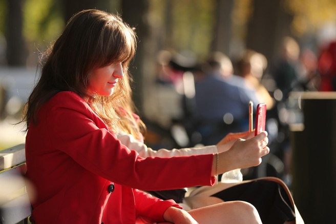 BIZAREN TikTok trend: ženske svojo vaginalno tekočino uporabljajo za...