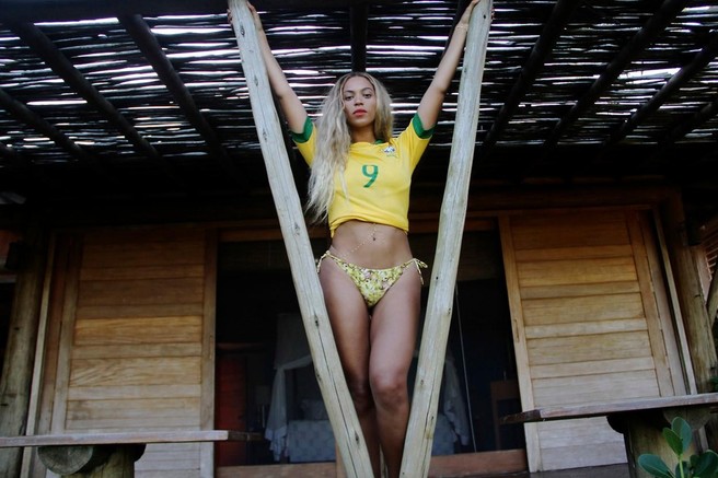 Preverite jedilnik, s katerim Beyoncé skrbi za svoje fit telo
