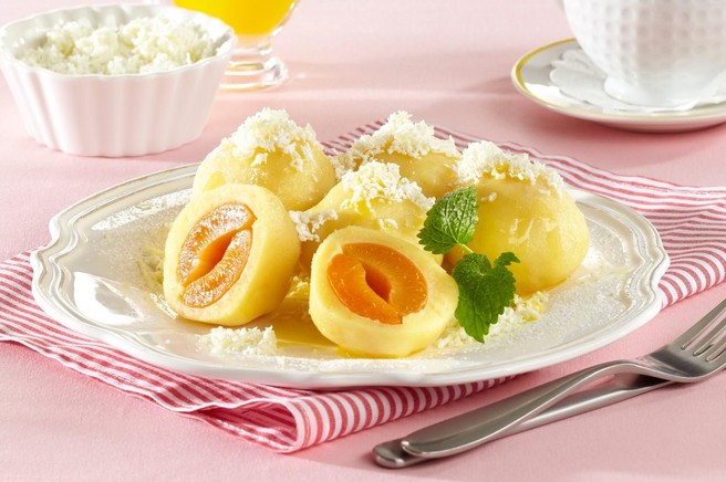 Tako pripravite najboljše marelične cmoke s skuto! (recept)