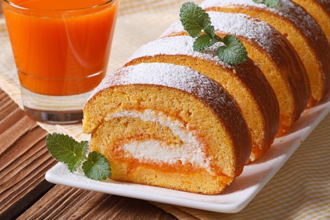 TAKO pripravite najboljšo bučno rolado! (recept)