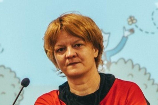 Kako prepoznati stisko pri otroku? Pogovarjali smo se s psihologinjo, ki svetuje, na kaj naj bodo starši pozorni