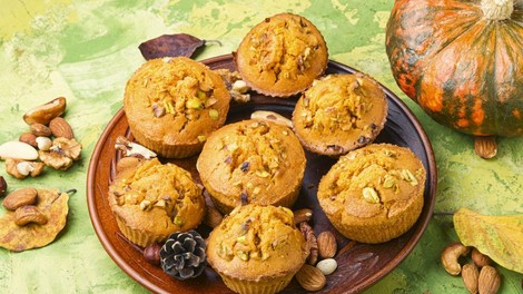 RECEPT: Slani muffini z bučo in feta sirom