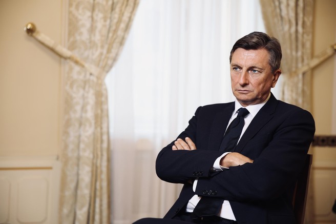 Je bil res zgolj rutinski poseg? Borut Pahor obžaluje, da je odlašal z operacijo