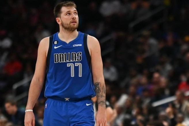 Luka Dončić po novem neuspehu postregel z besedami, ki odmevajo: "Vse to je moja krivda. Grozen sem!"