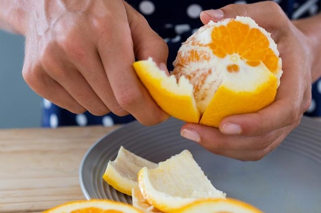 To sadje in zelenjava ima več vitamina C kot pomaranča (jih jeste redno?)