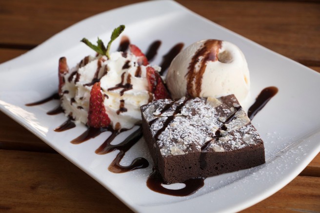 Recept za popolno silvestrovo sladico: browniji s kavo in martinijem