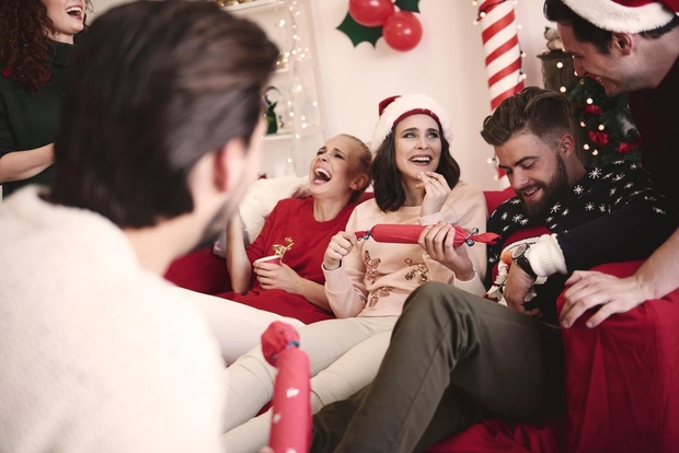 Zabave v božičnem času in tudi nasploh v marsikomu ne vzbujajo veselih občutkov, saj se bojimo tistih neprijetnih vprašanj o …