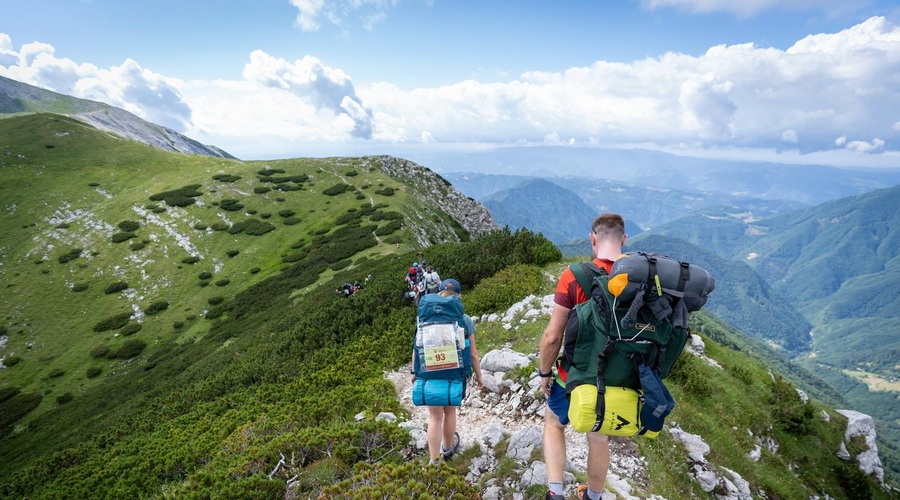 Tudi letos je tu dogodek za vse pohodnike! HIGHLANDER Adventure se vrača z novim imenom, novimi trasami in razdaljami (foto: Peter Vrckovnik)