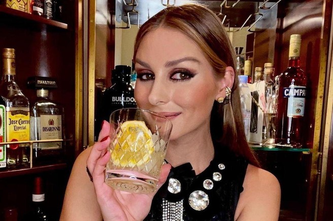 TO so prvi znaki ALKOHOLIZMA na katere morate biti pozorni