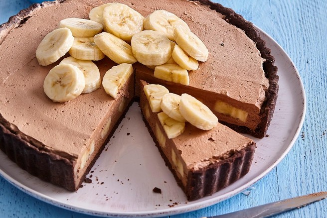 Lahka čokoladna avokadova torta iz samo 5 sestavin! (primerna tudi za vegane)
