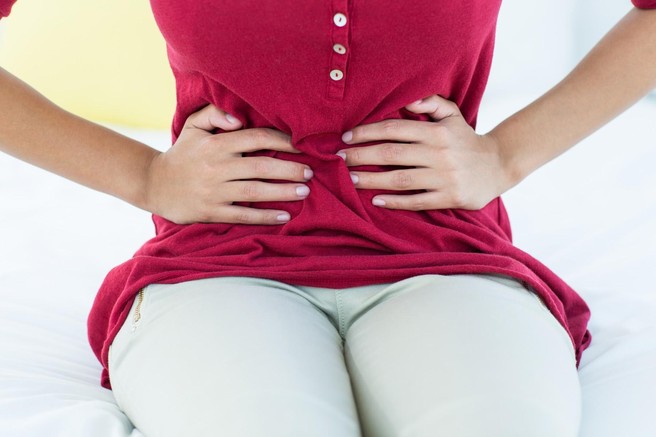 Zakaj občutite zaprtje pred menstruacijo? In kako lahko ukrepate?