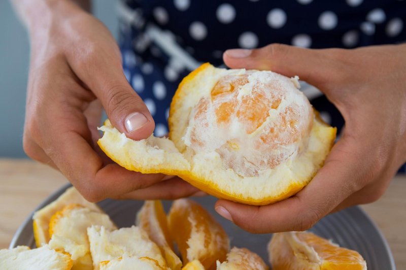 Kdo bi si mislil, da lahko pomarančno lupino uporabite tako! (foto: Profimedia)