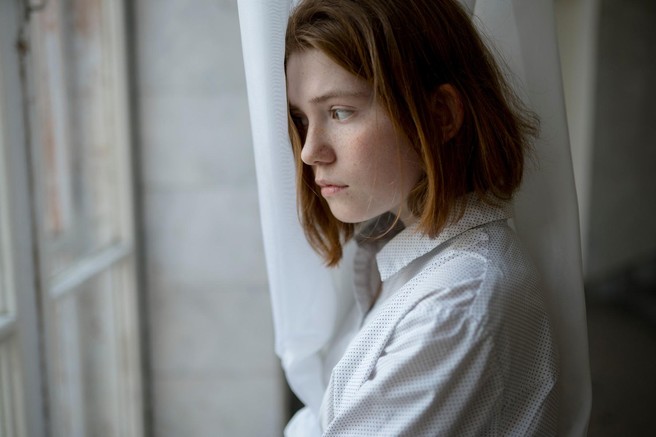 Ali ta skrivnostna frekvenca res vpliva na človeka in njegovo počutje? Prisluhnite ji!