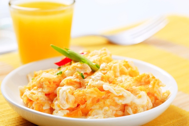 JAJCA Ko potrebujete nasiten zajtrk ali malico, ker veste, da boste aktivni ali dolgo ne boste jedli, si pripravite jajca …