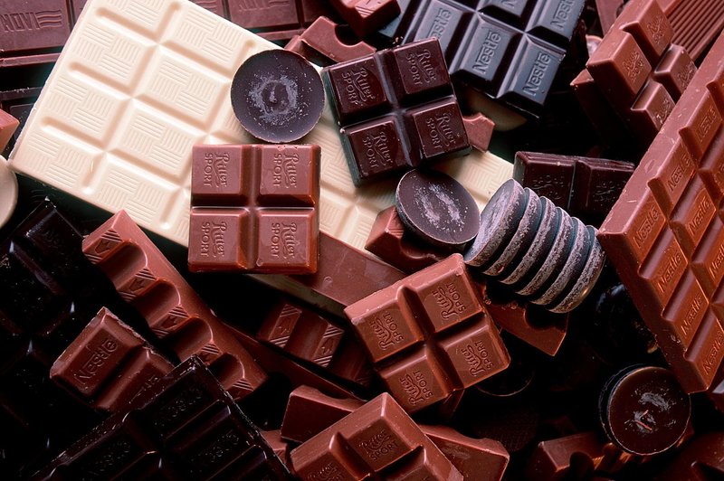 Stroka odkrila: uživanje čokolade nas naredi pametnejše (foto: Profimedia)