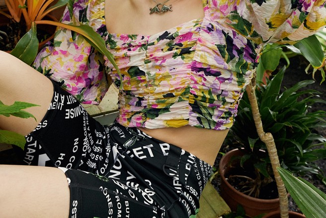 Uganete, katera znana slovenska športnica je lepotica na sliki?😍