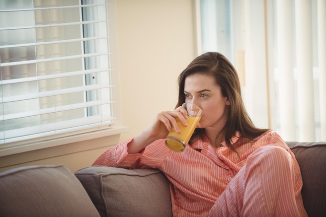 Te napitki vam lahko pomagajo zaspati (ste že preizkusili vse?)