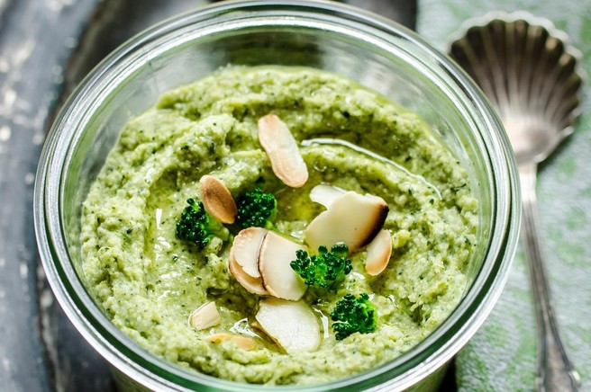 TAKO pripravite slasten brokolijev pesto