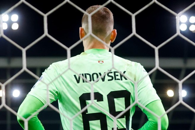 Matevž Vidovšek po grdem padcu izgubil zavest, odpeljali so ga na dodatne preiskave