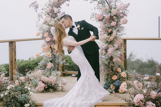 Poročni trendi 2023: poiščite svojo drzno stran