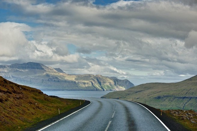 Ferski otoki: najbolj eksotična evropska destinacija, kamor vozi le en trajekt na dan